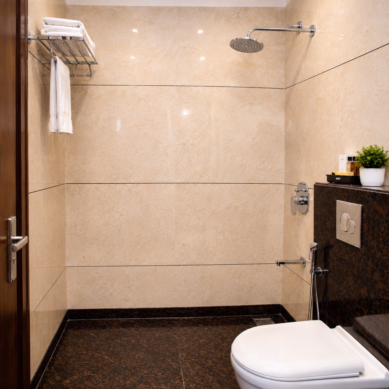 Executive Room - Image 5